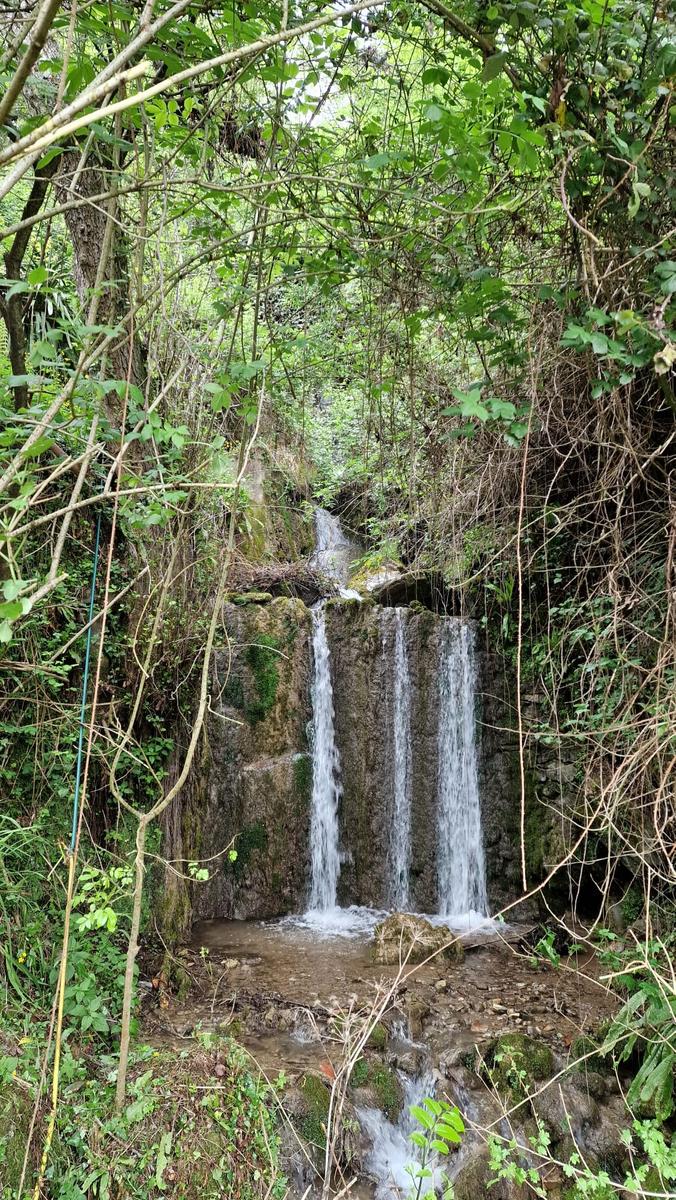 Casoli - Grotta all'onda - Piglione - Campo allorzo - foto 2
