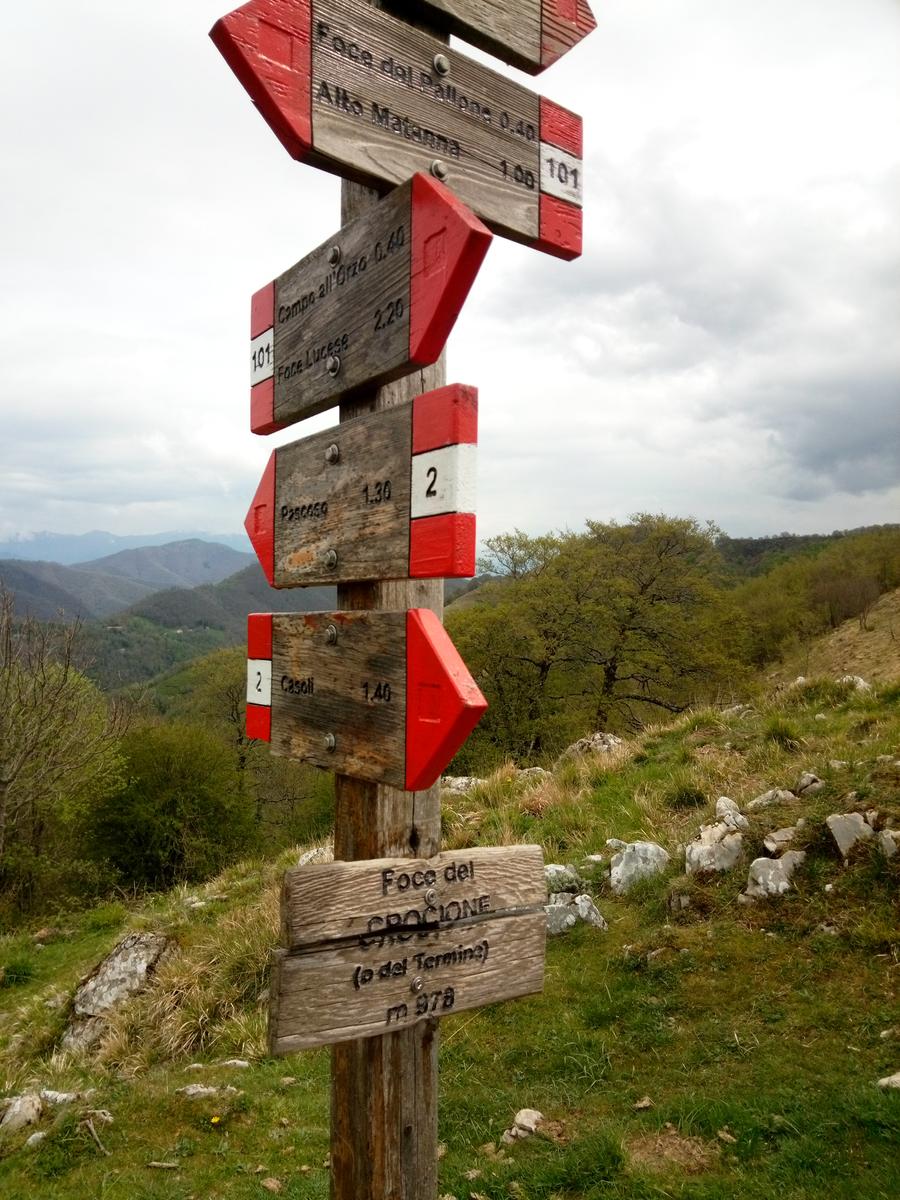 Casoli - Grotta all'onda - Piglione - Campo allorzo - foto 17