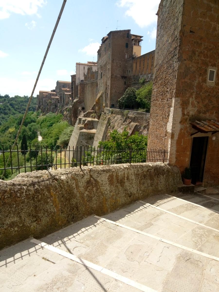 Pitigliano - Vie cave - Cascatella - foto 8