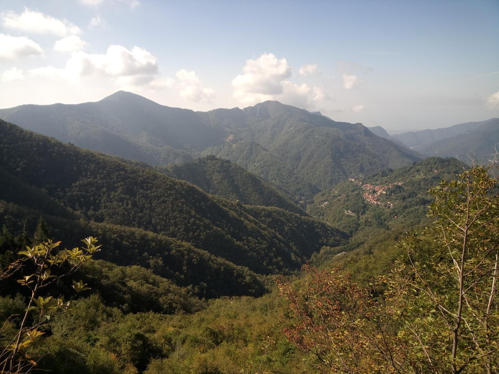 Via Ferrata del Monte Forato e Via Ferrata del Monte Procinto - FriendsInTrekking - foto 18