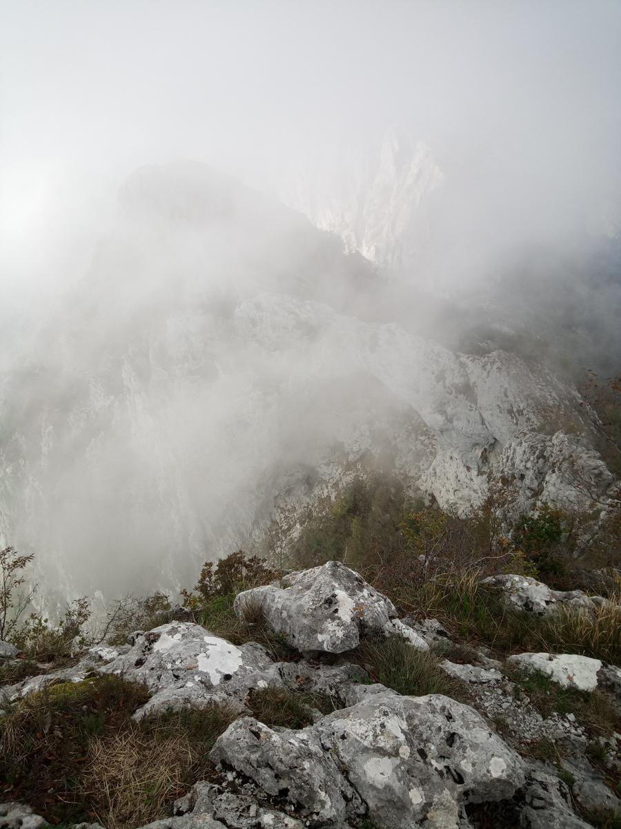 Via Ferrata del Monte Forato e Via Ferrata del Monte Procinto - FriendsInTrekking - foto 20