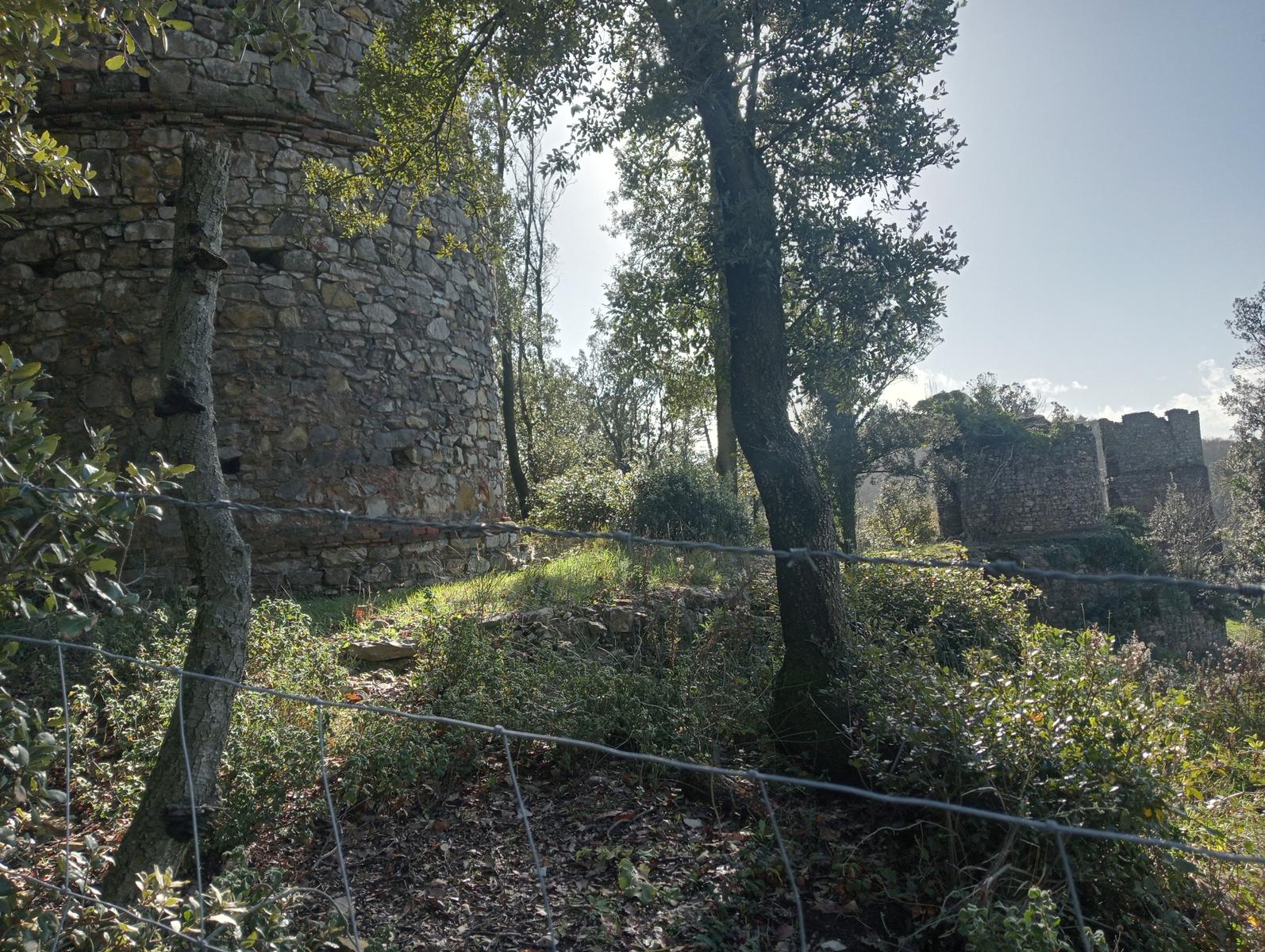 Valle Benedetta - Eremo della Sambuca - sentiero d'Achille - Acquedotto di Colognole - foto 4