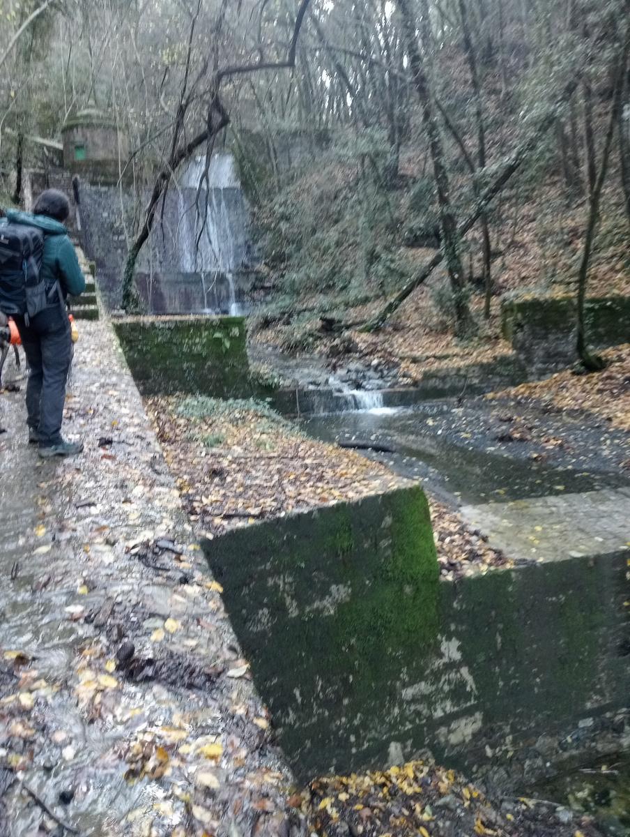 Valle Benedetta - Eremo della Sambuca - sentiero d'Achille - Acquedotto di Colognole - foto 11