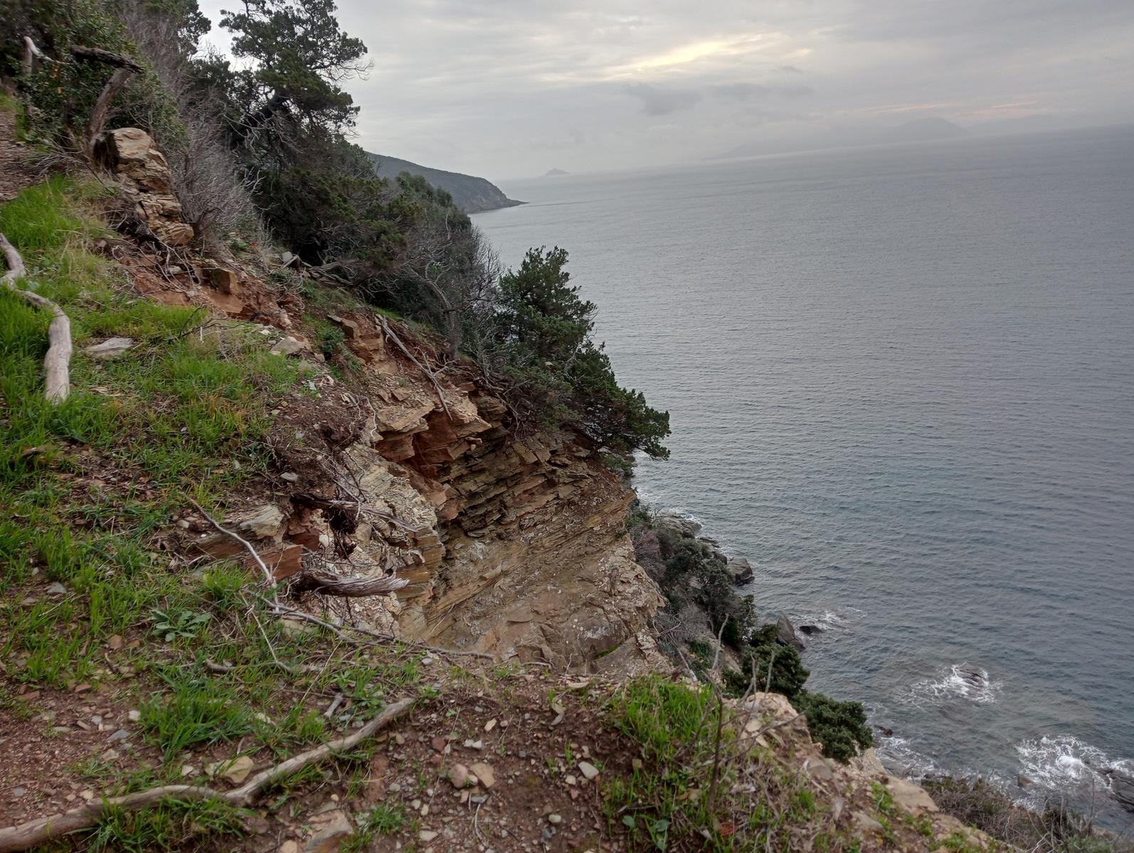 Populonia - La via del ferro - Sentiero dei Cavalleggeri