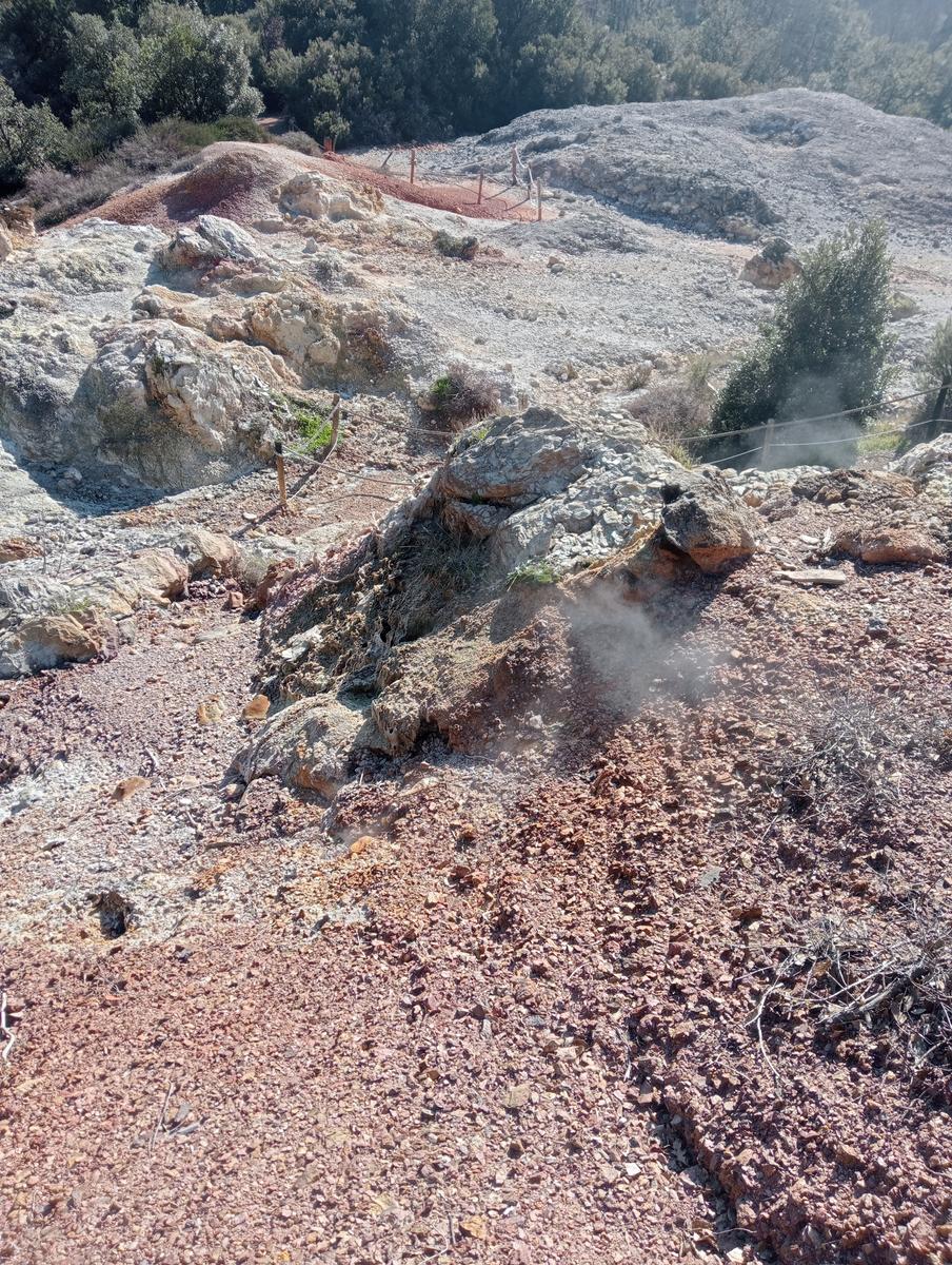 Sasso Pisano - Fumarole - Anello con Friends in trekking - foto 21