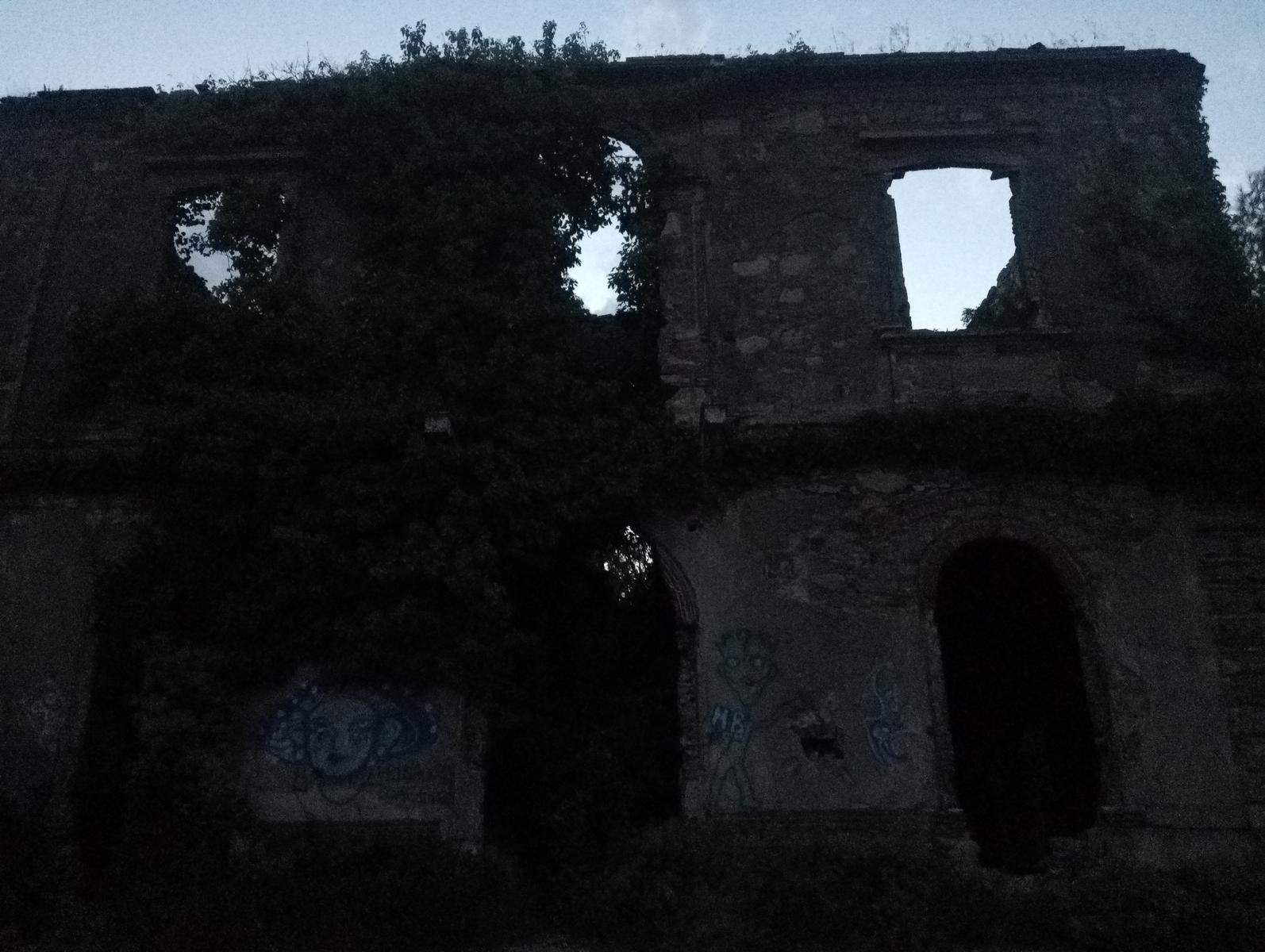 Asciano - Passo di Dante - Monte Castellare - Villa Bosniaski - foto 15