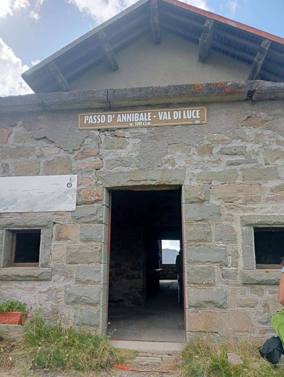 Val di Luce - Lago Nero - Alpe delle tre potenze - Passo D'Annibale -Femmina Morta - foto 11