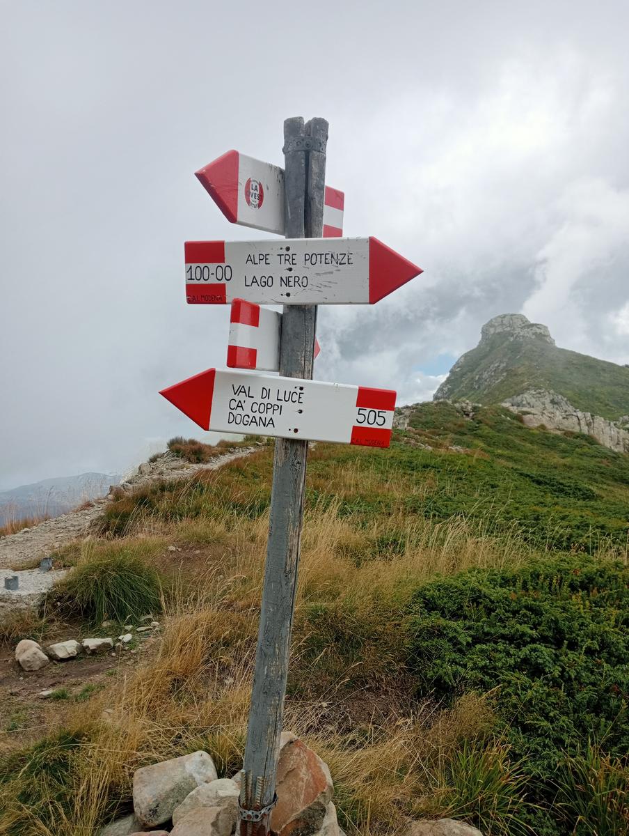 Val di Luce - Lago Nero - Alpe delle tre potenze - Passo D'Annibale -Femmina Morta - foto 14