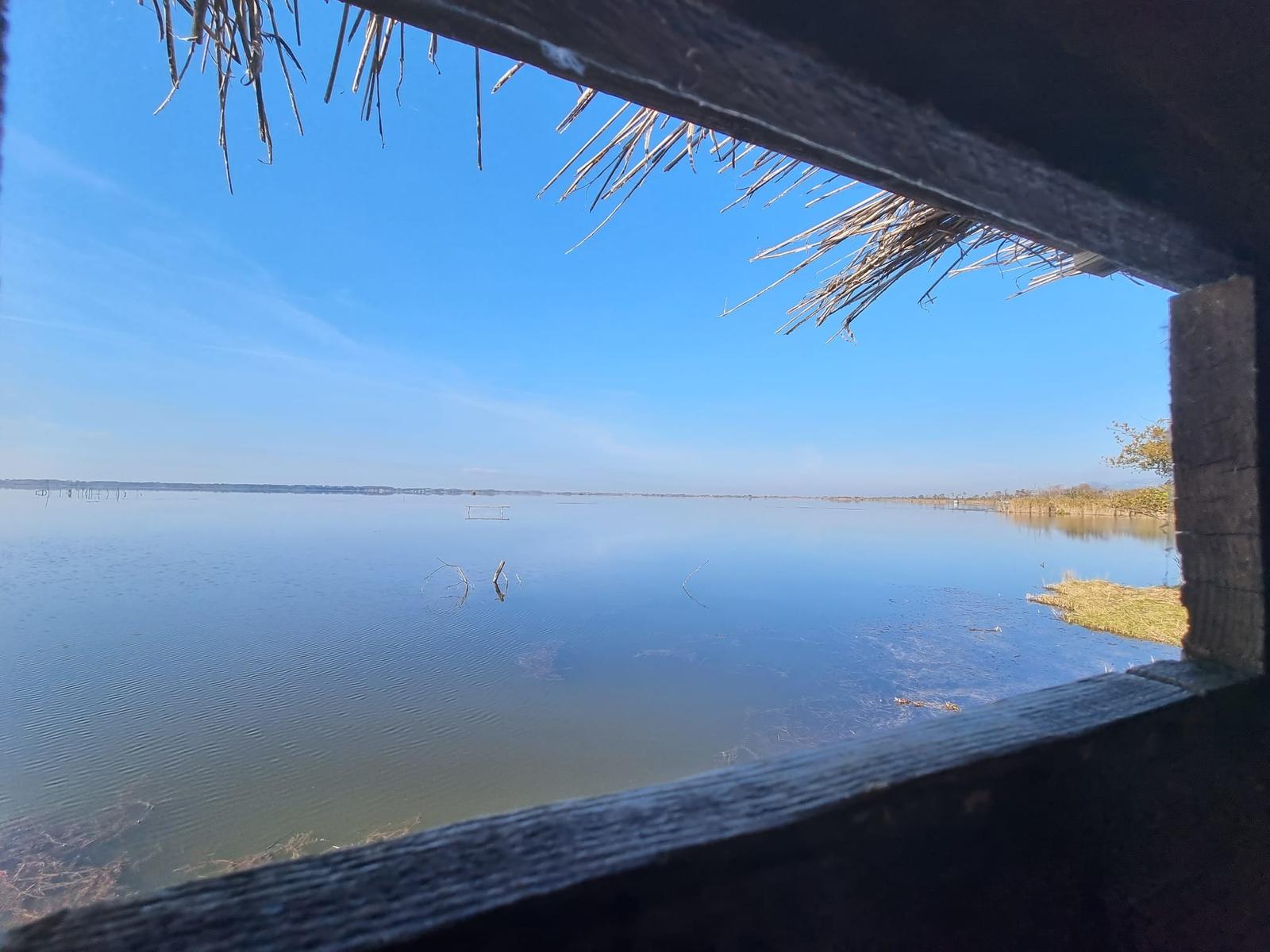 Massaciuccoli -villa di Puccini - Tempio Buddista Shintoista galleggiante