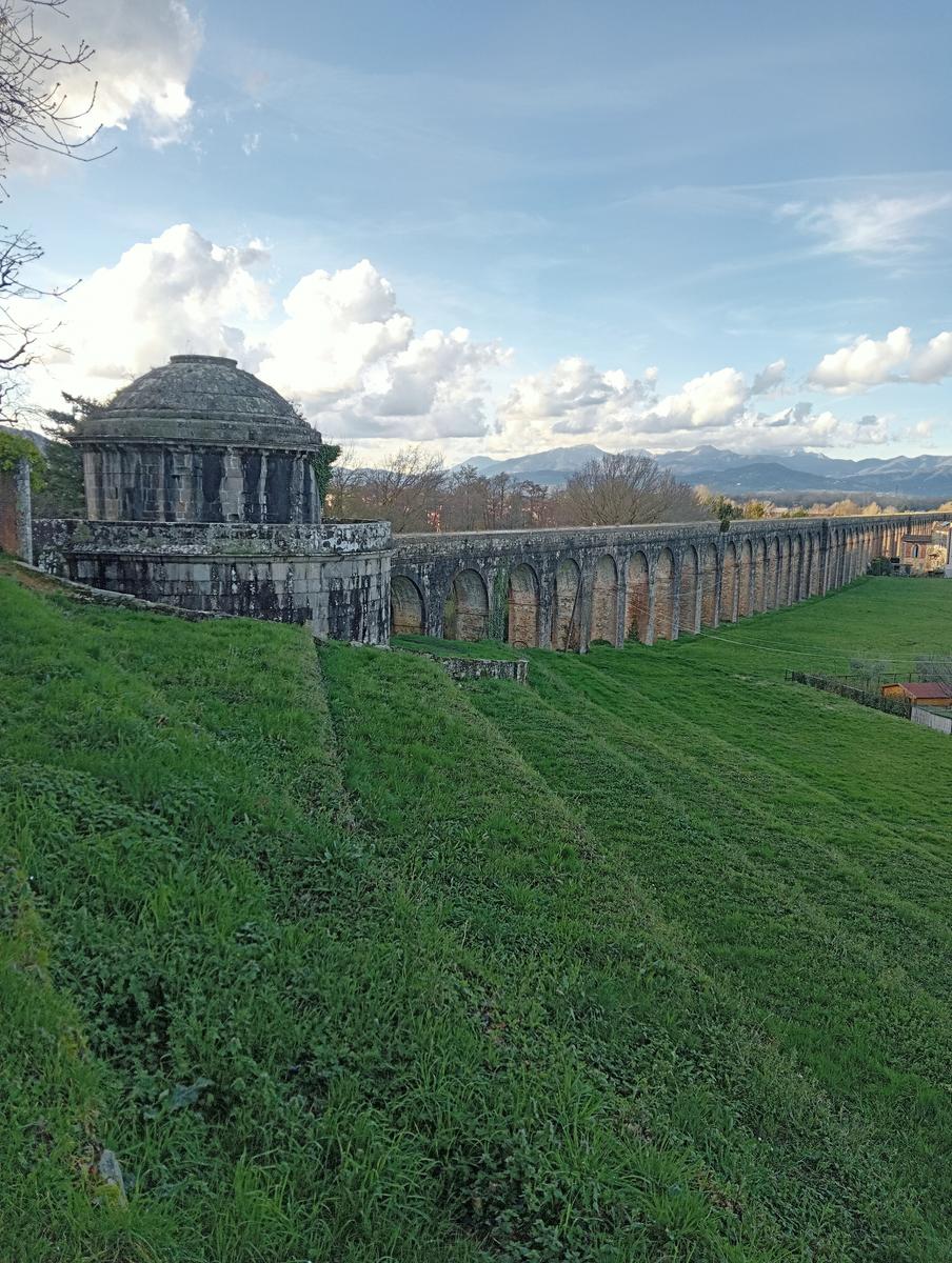 Parole d'oro - San Giusto - Sant'Angrea di compito - Camelieto - Sasso Balloccioro - foto 36
