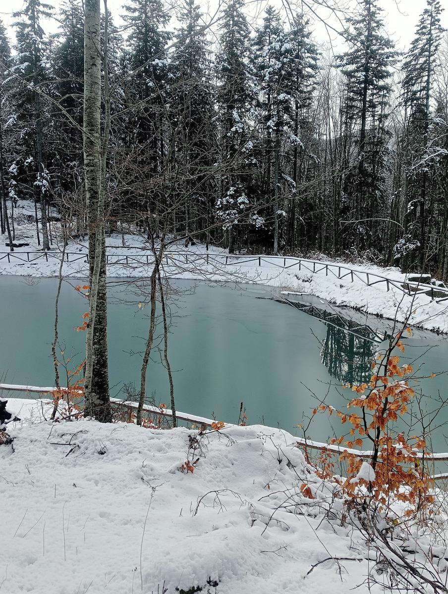 Casetta dei pastori e Lago Nero da Fontana Vaccaia - foto 16