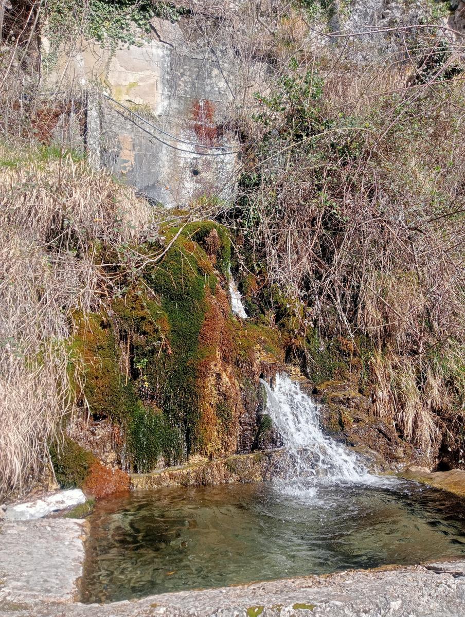 Monte Matanna, Monte Nona e Rifugio Forte dei Marmi da Pomezzana - foto 26