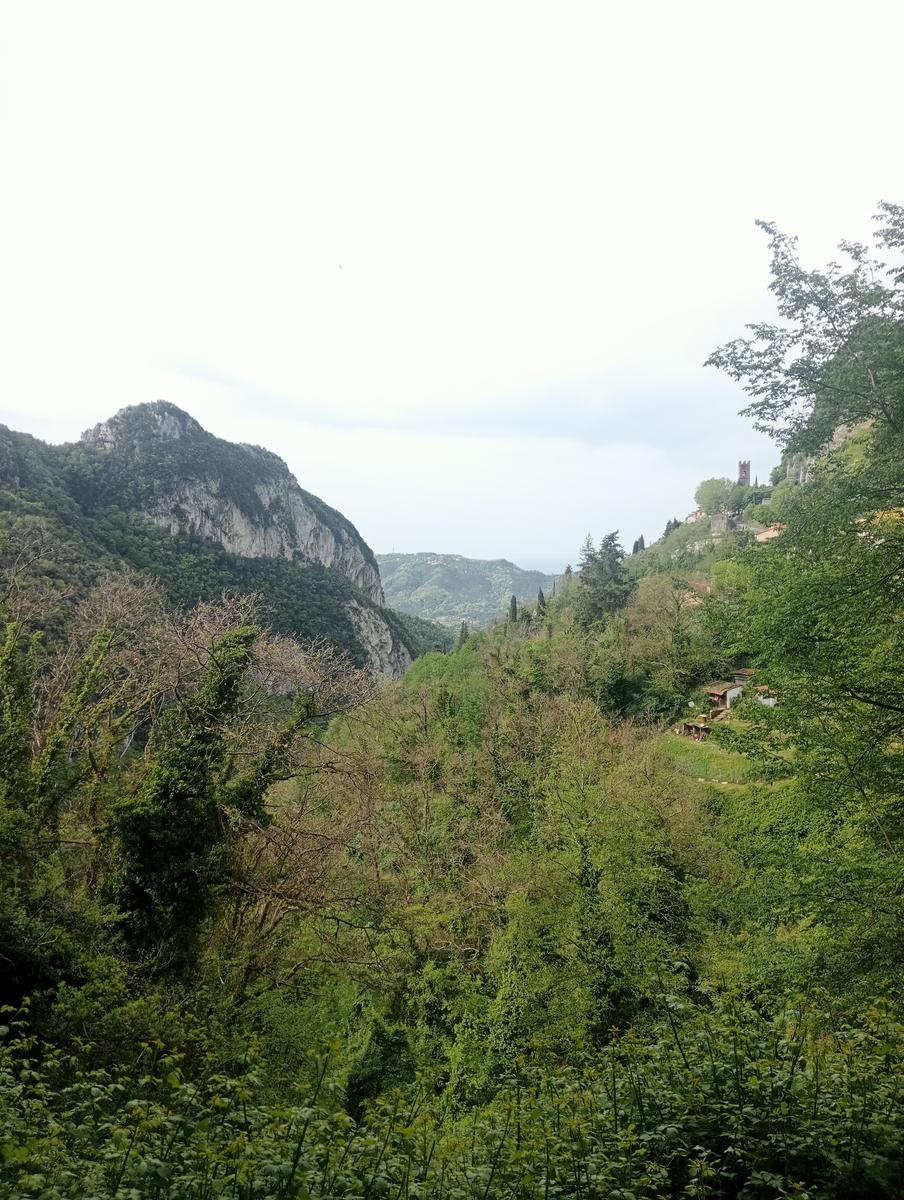 Candalla - Casoli - Ciurlaglia - Grotta del Tmbugione - Monte Penna - foto 11