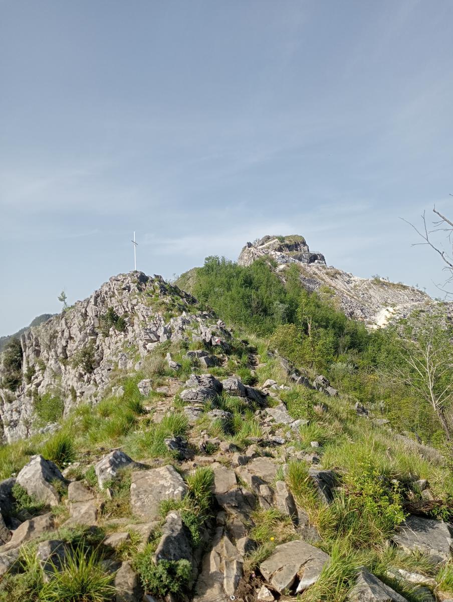 Colonnata Cima di Gioia Monte Tamburone Cima d'uomo - foto 4