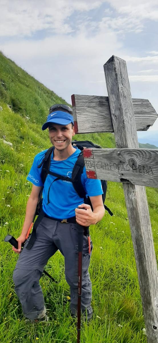 Monte Alto, Passo di Pietra Tagliata e Alpe di Succiso da Passo del Cerreto