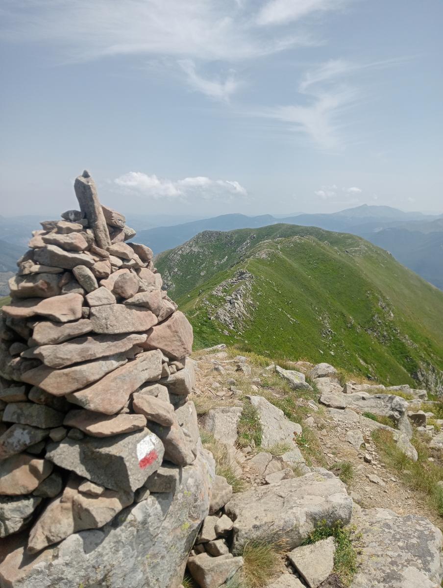 Monte Alto, Passo di Pietra Tagliata e Alpe di Succiso da Passo del Cerreto - foto 18