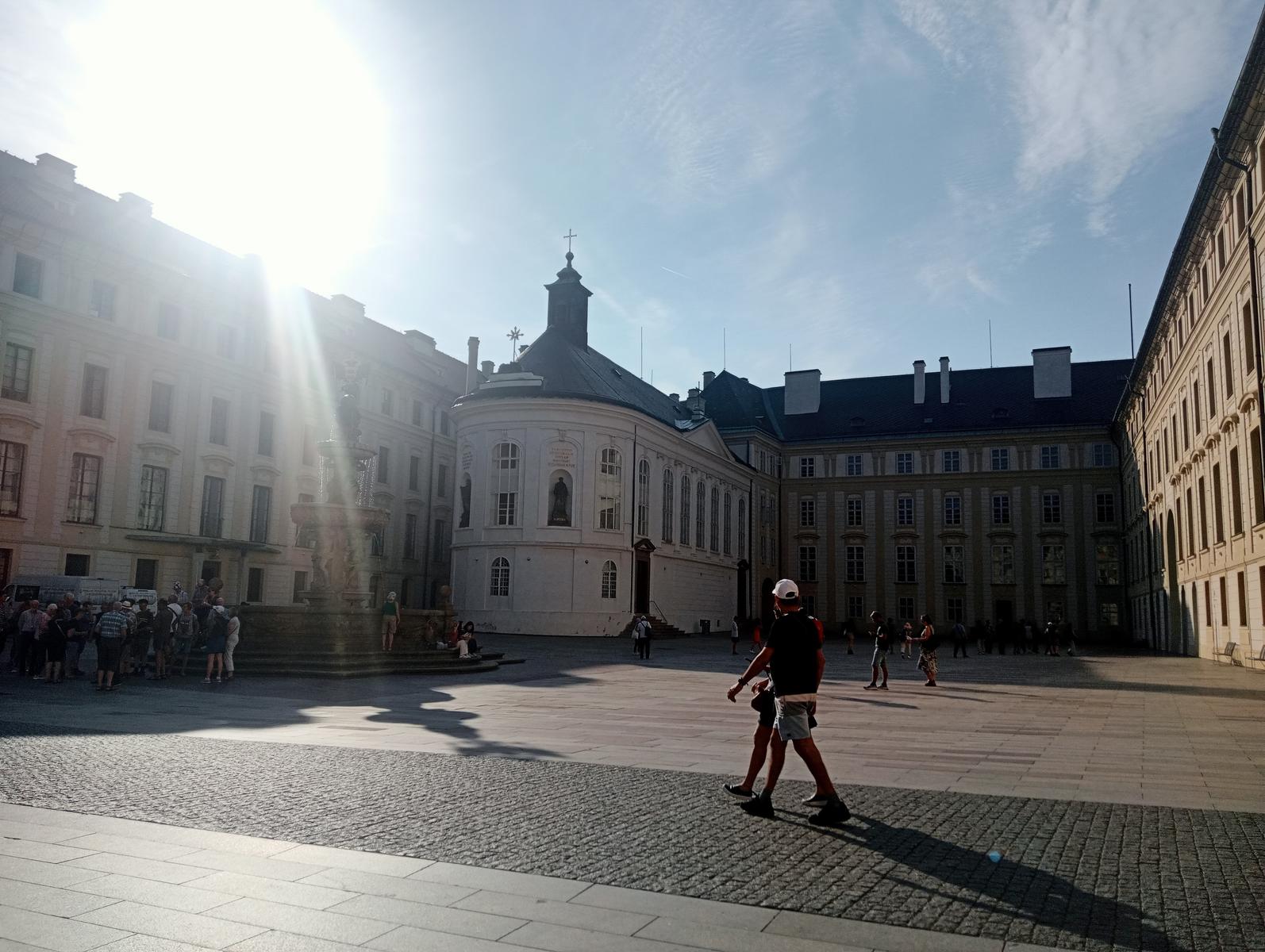 Praga giorno 2 Catedral de San Vito, Basílica de San Jorge e Iglesia de San Nicolás da Praha-Nové Město - foto 17