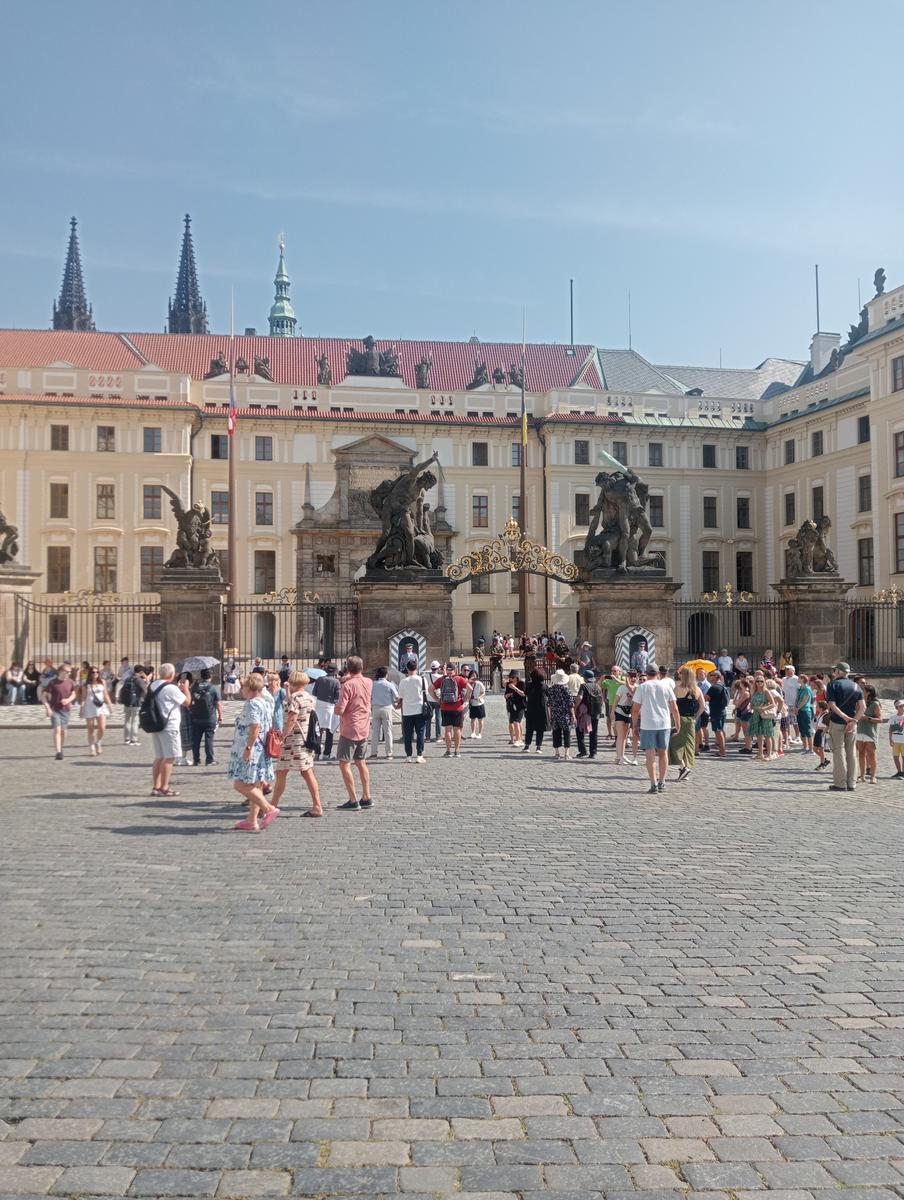 Praga giorno 2 Catedral de San Vito, Basílica de San Jorge e Iglesia de San Nicolás da Praha-Nové Město - foto 22