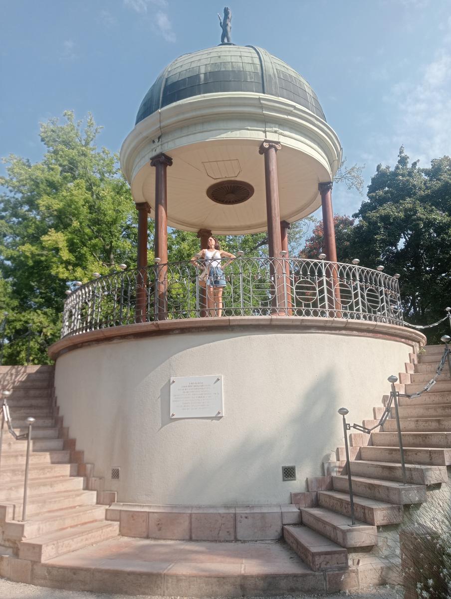 Monumento a los zapatos, Basílica de San Esteban e Gran Sinagoga da Gellérthegy - foto 22