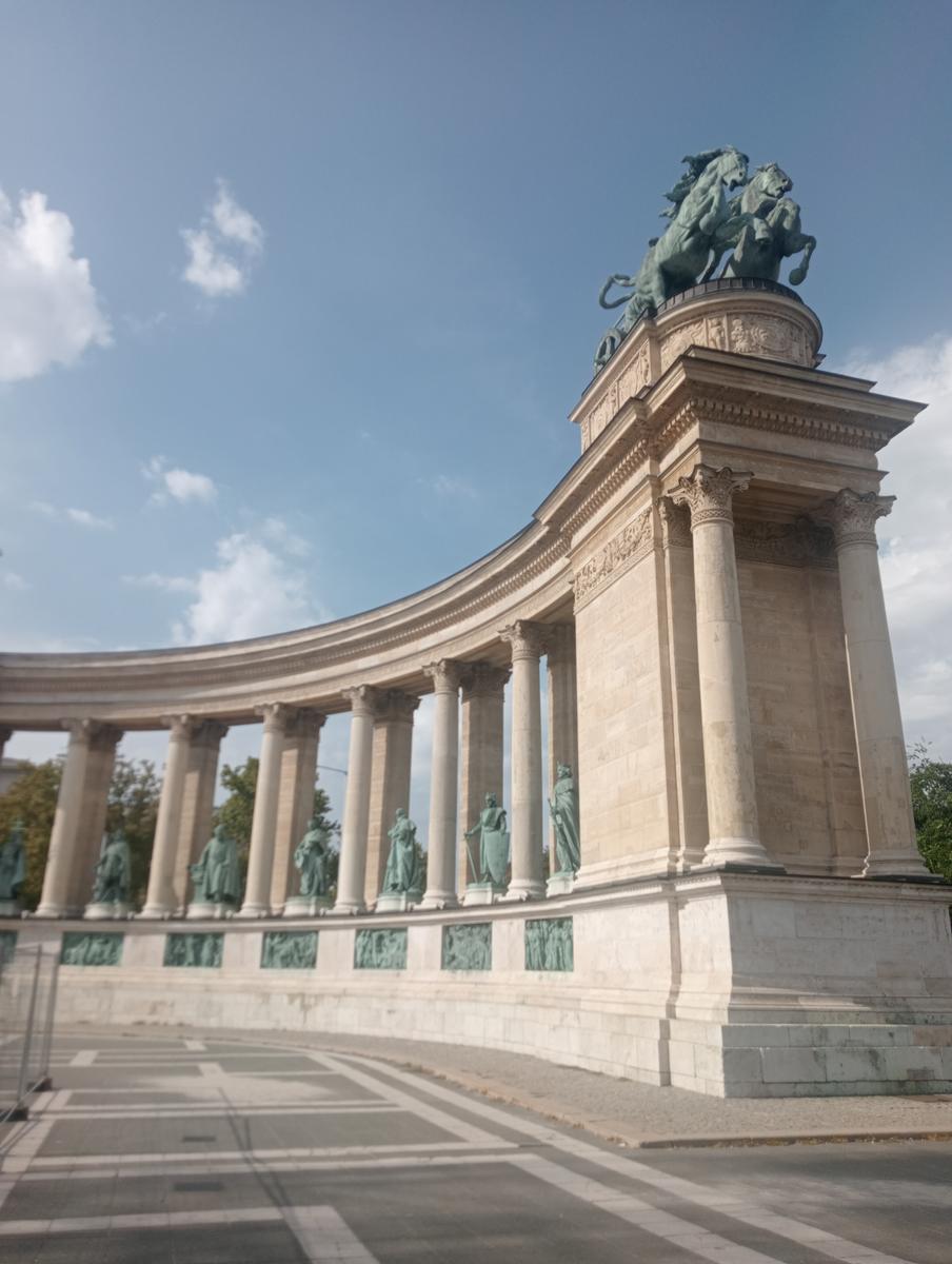 Monumento a los zapatos, Basílica de San Esteban e Gran Sinagoga da Gellérthegy - foto 27