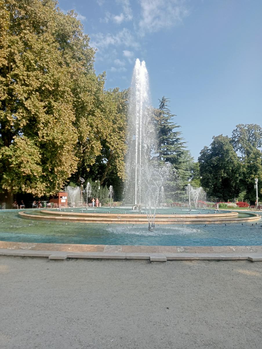 Monumento a los zapatos, Basílica de San Esteban e Gran Sinagoga da Gellérthegy - foto 31