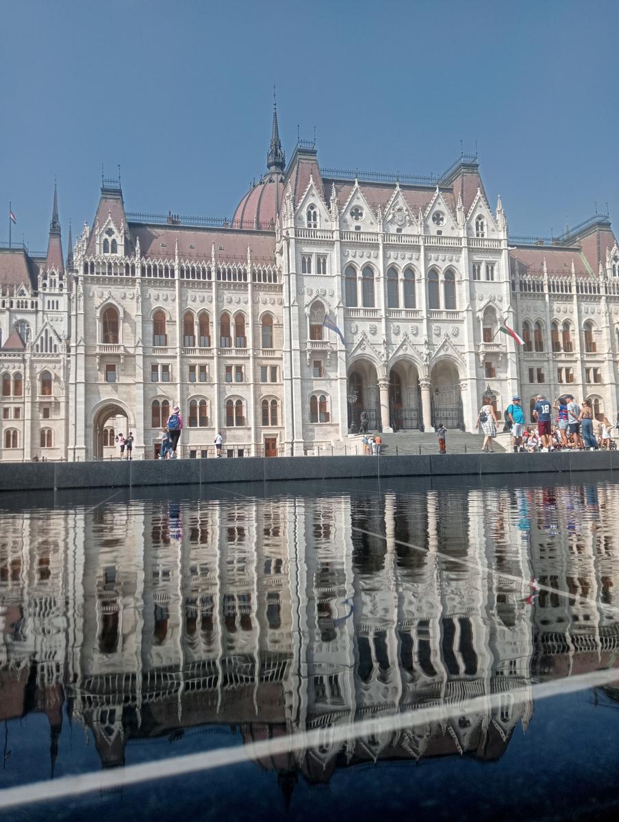 Monumento a los zapatos, Basílica de San Esteban e Gran Sinagoga da Gellérthegy - foto 34