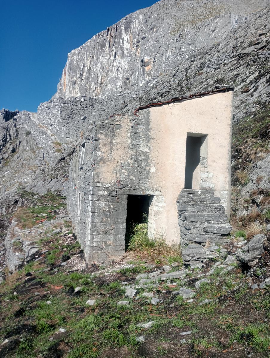 Monte Spallone, Monte Sagro e Punta tre Uomini da Verghereto - foto 4