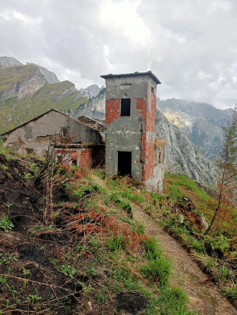 Monte Spallone, Monte Sagro e Punta tre Uomini da Verghereto - foto 17