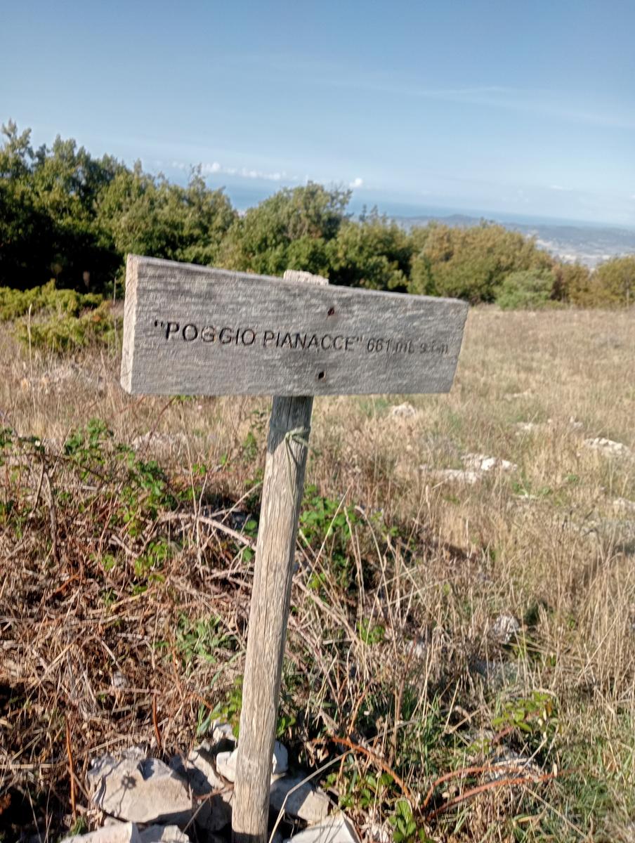 Castellina Marittima ~ Pietra Gosta ~ Poggi ~ Cascata delle Gusciane ~ Sassi bianchi ~ Masso di Montalone - foto 15