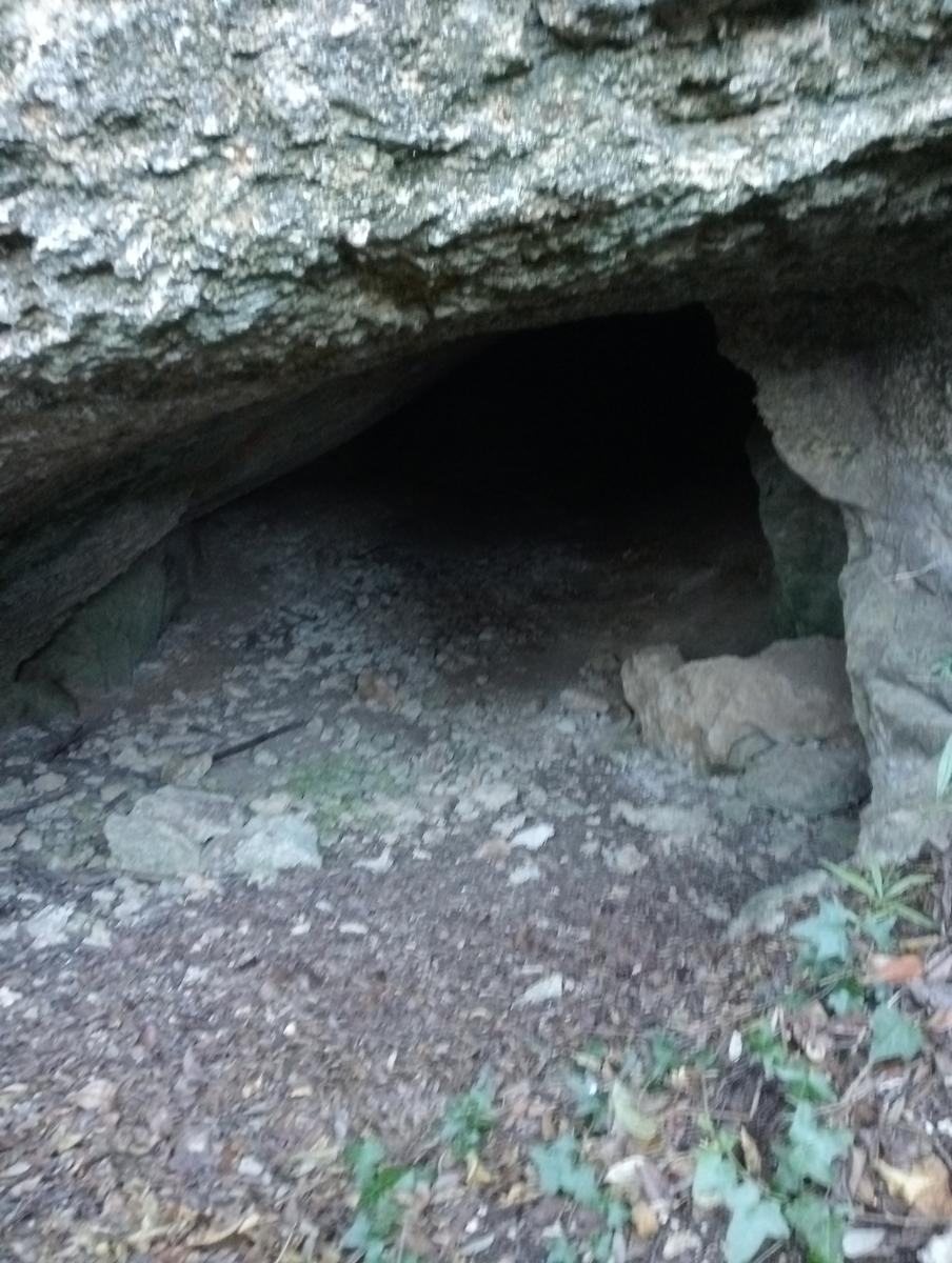 Valle Benedetta - Colognole - Acquedotto Leopoldino (Acquedotto di Colognole) ~ Grotte - foto 2