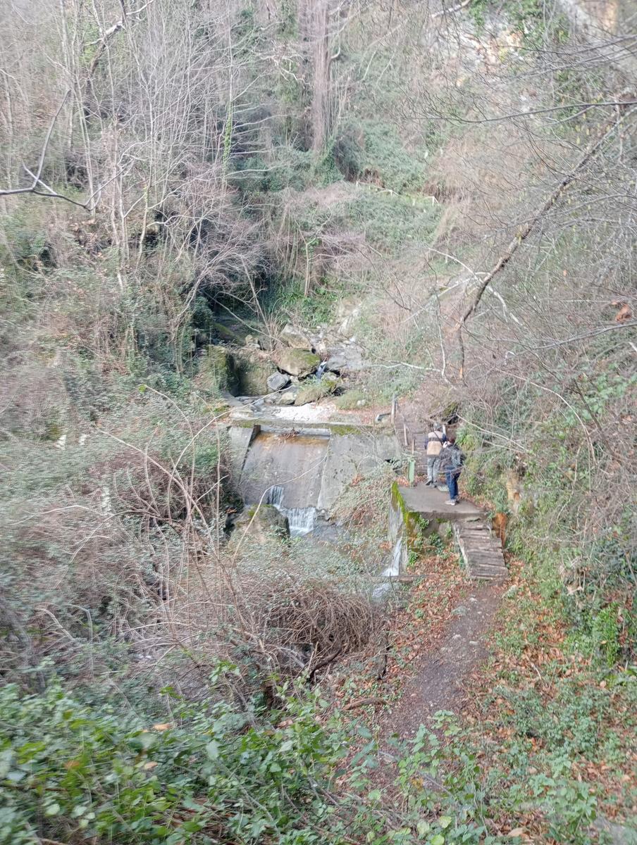 Cascata dell'Acquapendente, Ponte Mediceo e Santuario di San Leonardo da Cardoso - foto 3