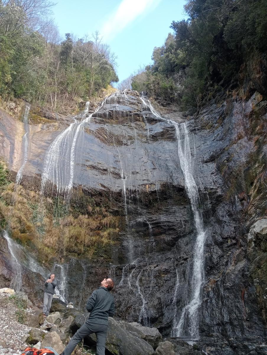 Cascata dell'Acquapendente, Ponte Mediceo e Santuario di San Leonardo da Cardoso - foto 4