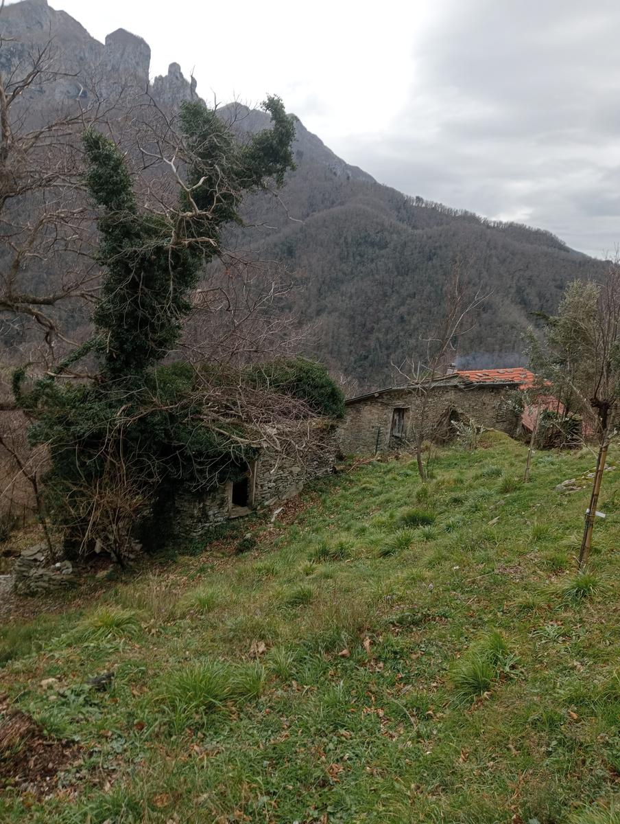 Cascata dell'Acquapendente, Ponte Mediceo e Santuario di San Leonardo da Cardoso - foto 16