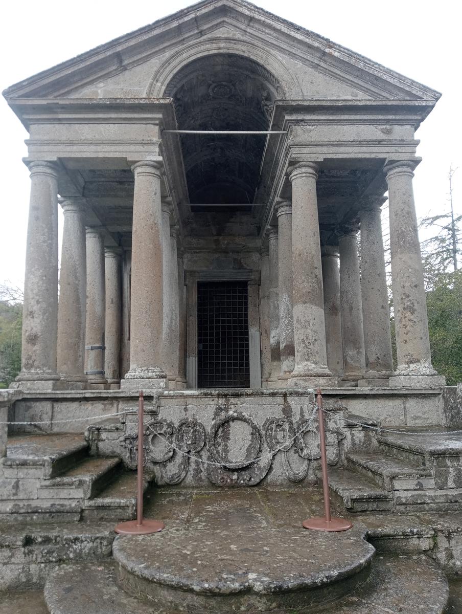 Fontana di Pegaso da Former Roman Catholic Diocese of Bomarzo - foto 8