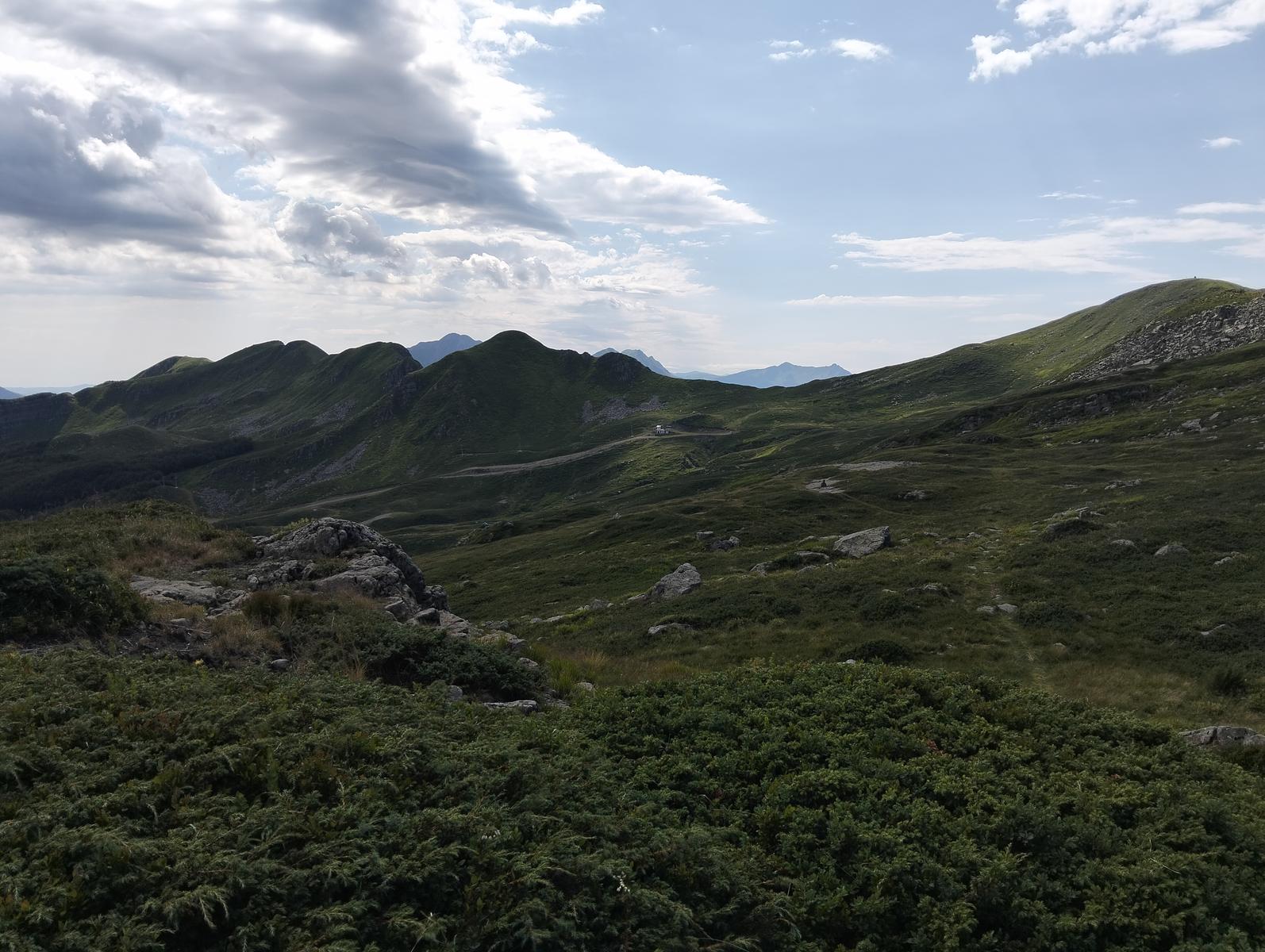 Pratospilla - Monte Bragalata - Monte Losanna - Monte Sillara - Monte Marmagna | Traversata panoramica Appenninica - foto 6