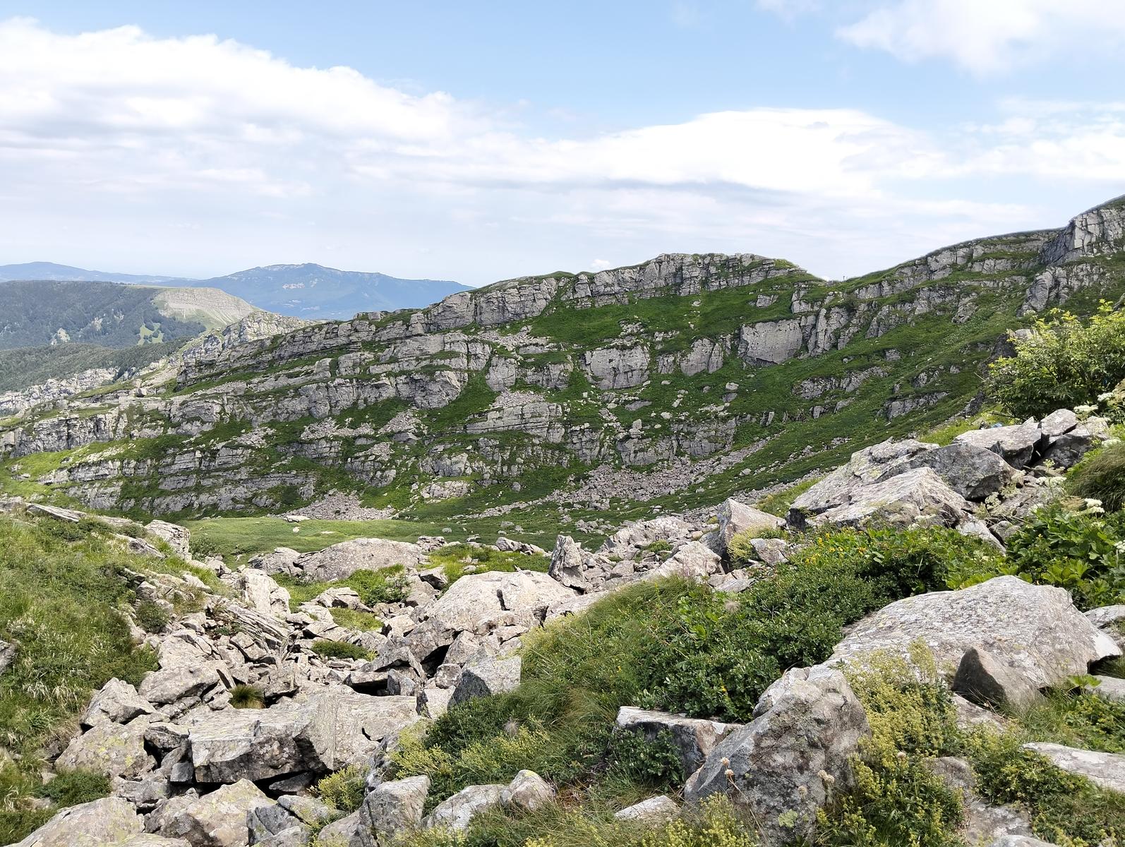 Pratospilla - Monte Bragalata - Monte Losanna - Monte Sillara - Monte Marmagna | Traversata panoramica Appenninica - foto 22