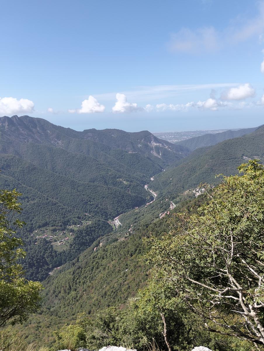 Vetta Monte Alto dalla cresta sud e Grotte bianche da Volegno - foto 13