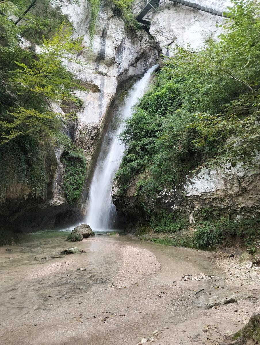 Anello di Molina: Cascata dell’Orso, Doppio Covolo e Cascata Nera - foto 15