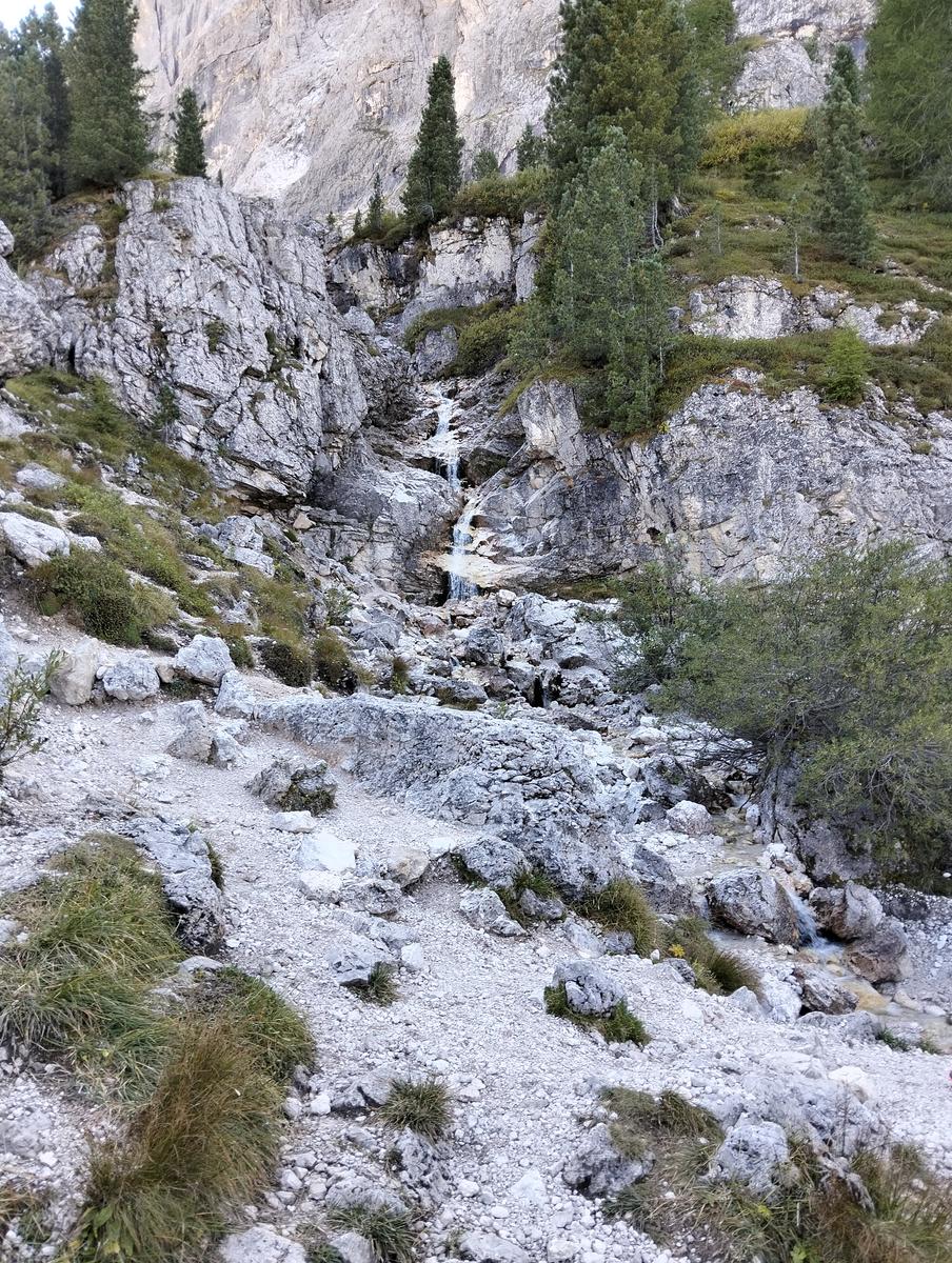 Anello di Passo Sella: Friedrich August (rifugio dei krapfen), Sandro Pertini, Sasso Piatto, Vicenza e Comici - foto 10