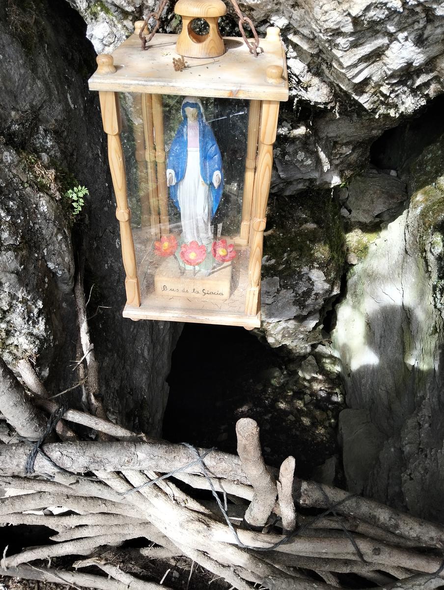 Rifugio Micheluzzi, Passo Dona e Lago Antermoia da Campitello di Fassa - foto 24