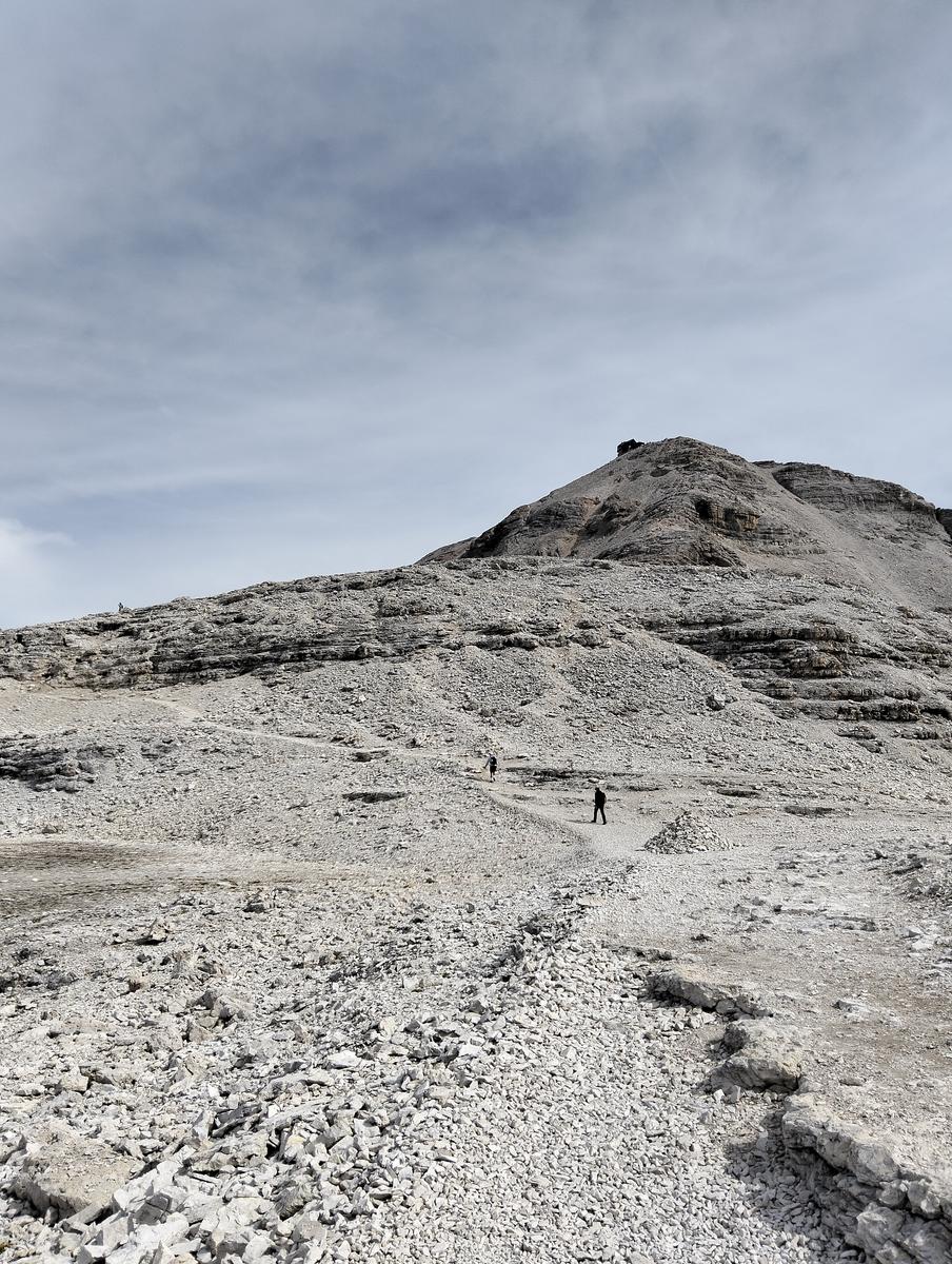 Passo Pordoi, Rifugio Forcella Pordoi e Piz Boe da Passo Pordoi (via normale) - foto 13