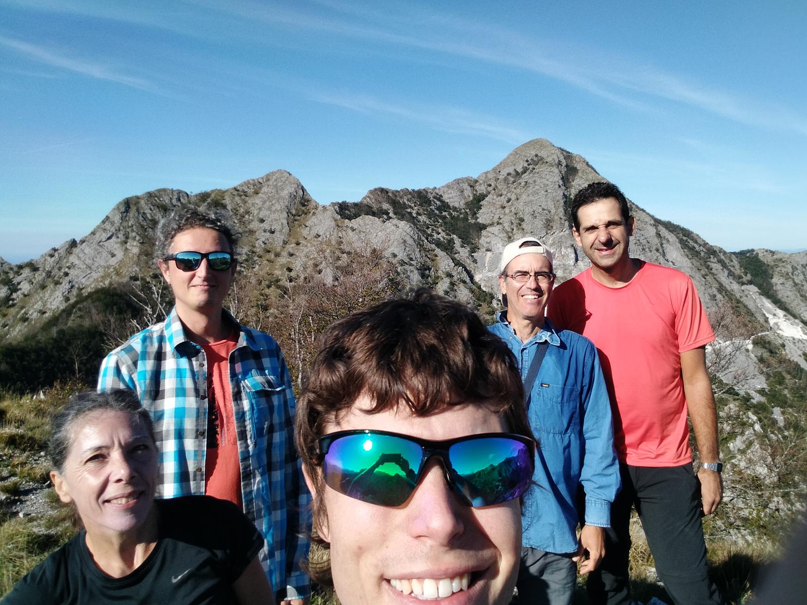 Anello del Monte dei Ronchi, Monte delle Tavole e Monte Altissimo dalle Cave del Cipollaio - foto 9