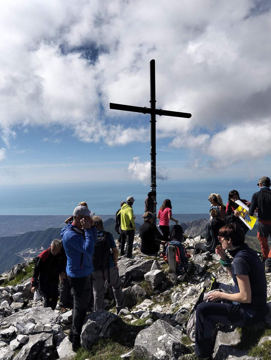 Anello del Monte dei Ronchi, Monte delle Tavole e Monte Altissimo dalle Cave del Cipollaio - foto 10