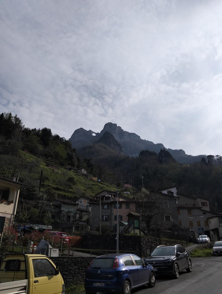 Monte Forato Sud, Monte Forato e Foce di Petrosciana da Orzale - foto 5
