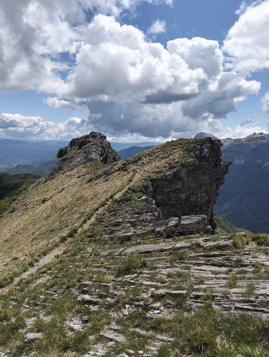Monte Sumbra: escursione da Capanne di Careggine (panorami)