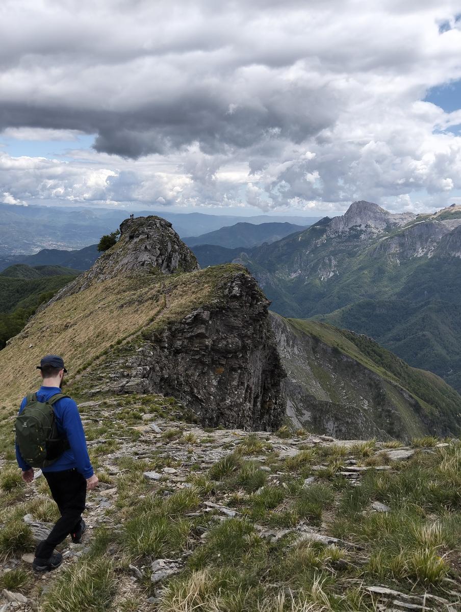 Monte Sumbra: escursione da Capanne di Careggine (panorami)