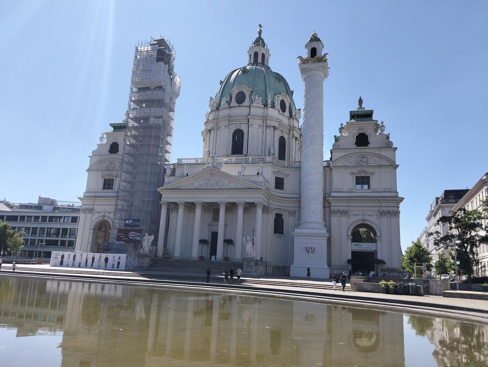 Vienna: Escursione Urbana da Fünfhaus (20km, Medio)