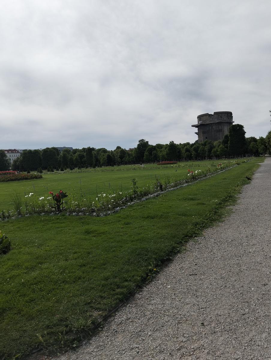Vienna: Escursione Urbana da Fünfhaus (20km, Medio)