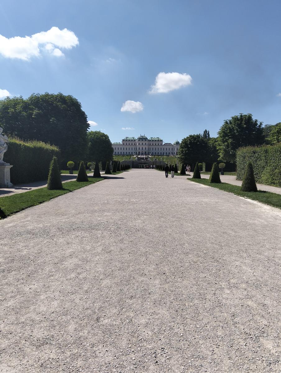 Vienna: Escursione Urbana da Fünfhaus (20km, Medio)