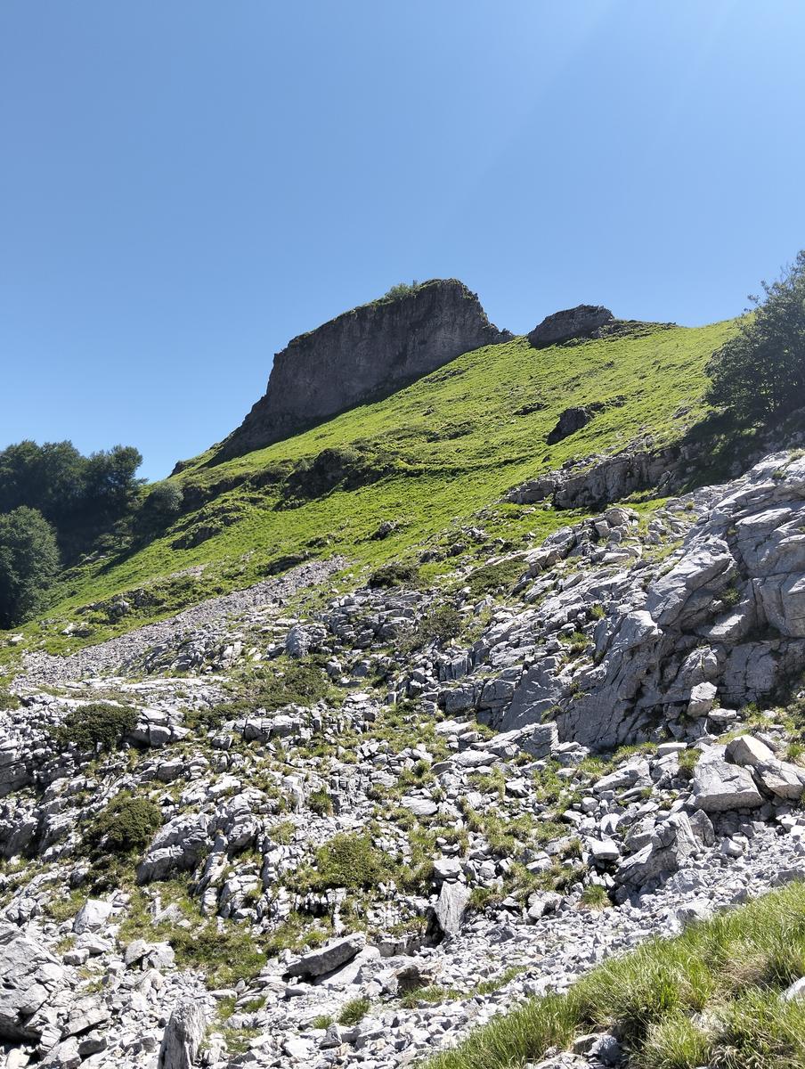 Pania Secca: escursione da Cornola (anello, 9.17km)
